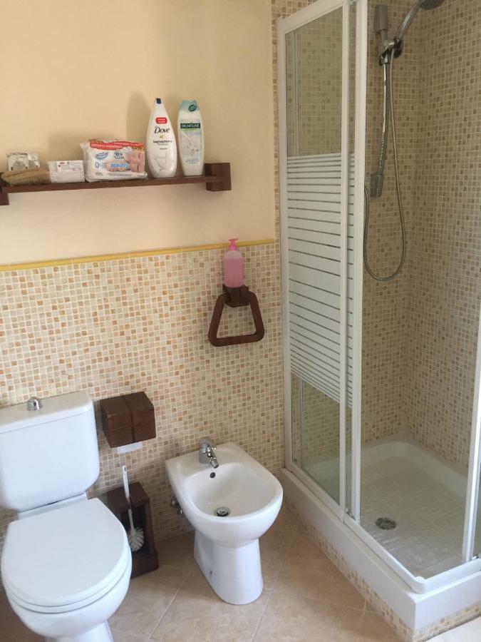 Casa Vacanze Elena Rometta Ngoại thất bức ảnh
