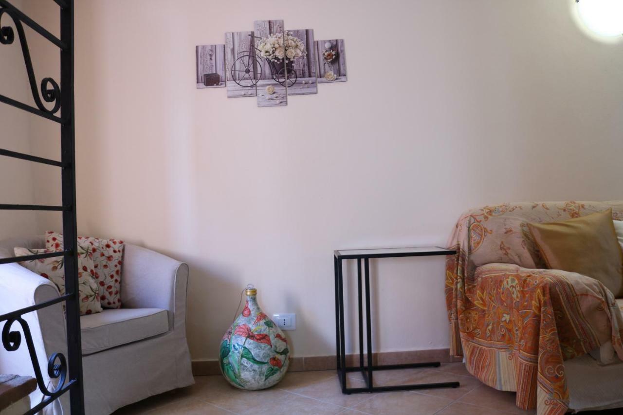 Casa Vacanze Elena Rometta Ngoại thất bức ảnh