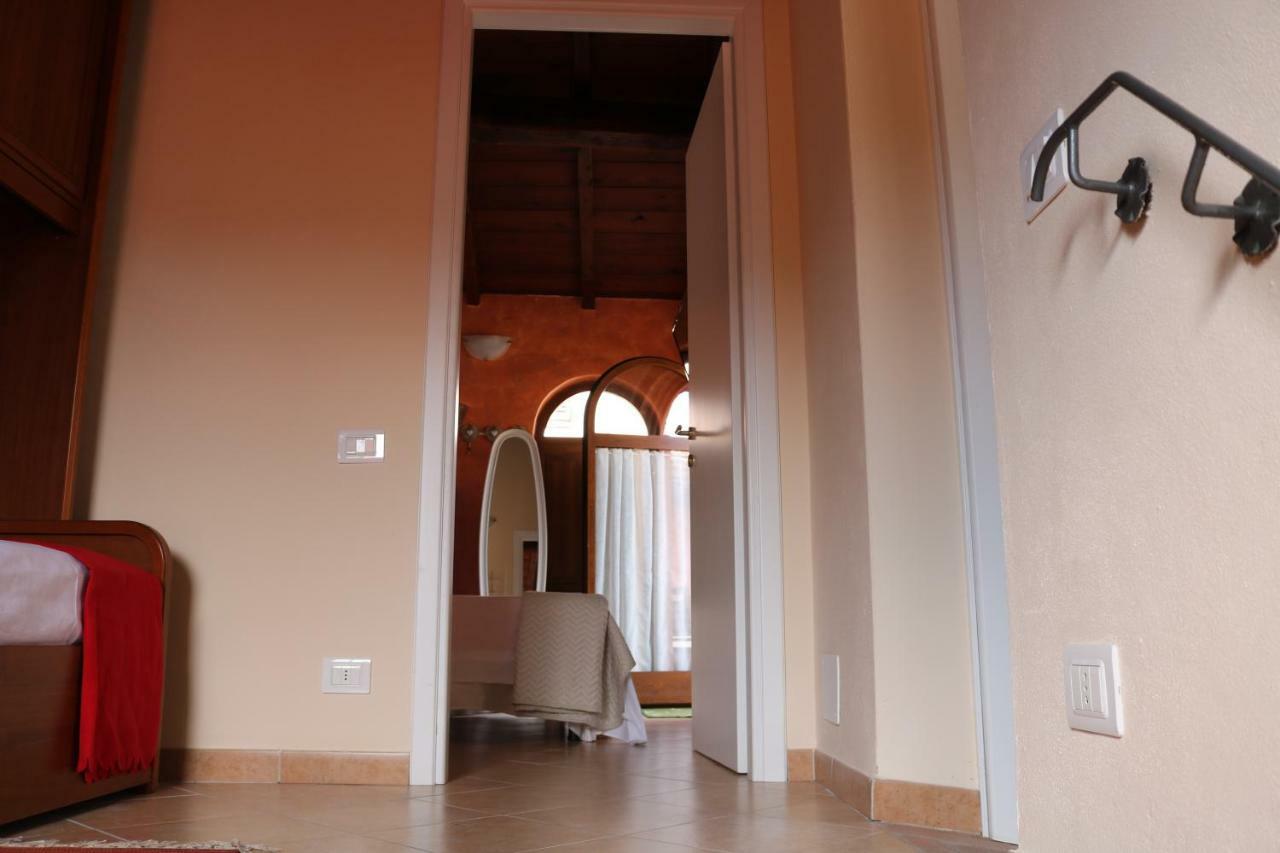 Casa Vacanze Elena Rometta Ngoại thất bức ảnh